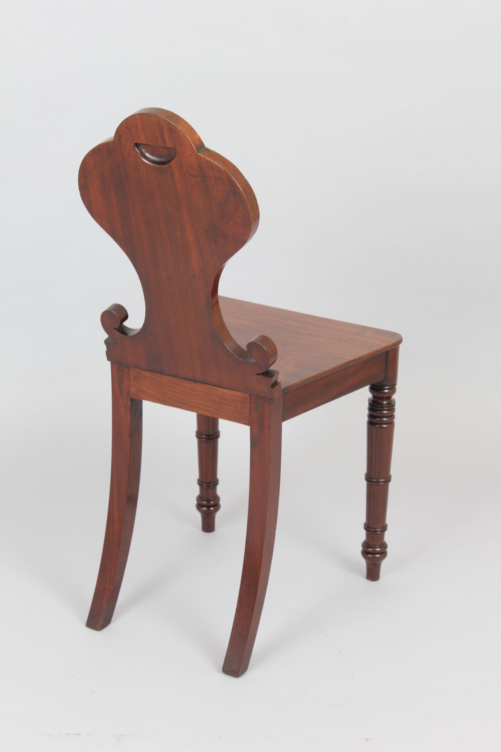Pair of good quality George IV period mahogany hall-chairs