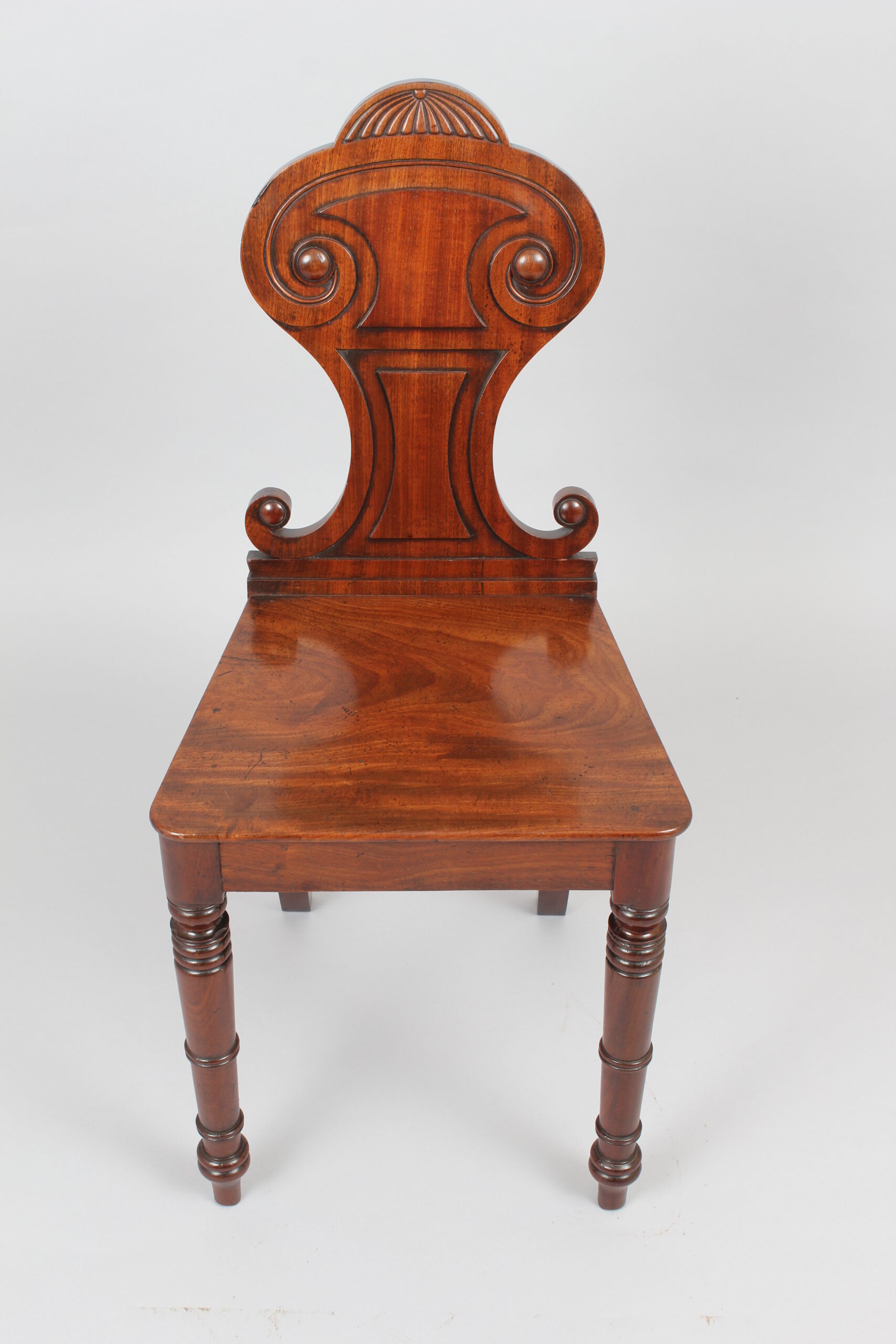 Pair of good quality George IV period mahogany hall-chairs