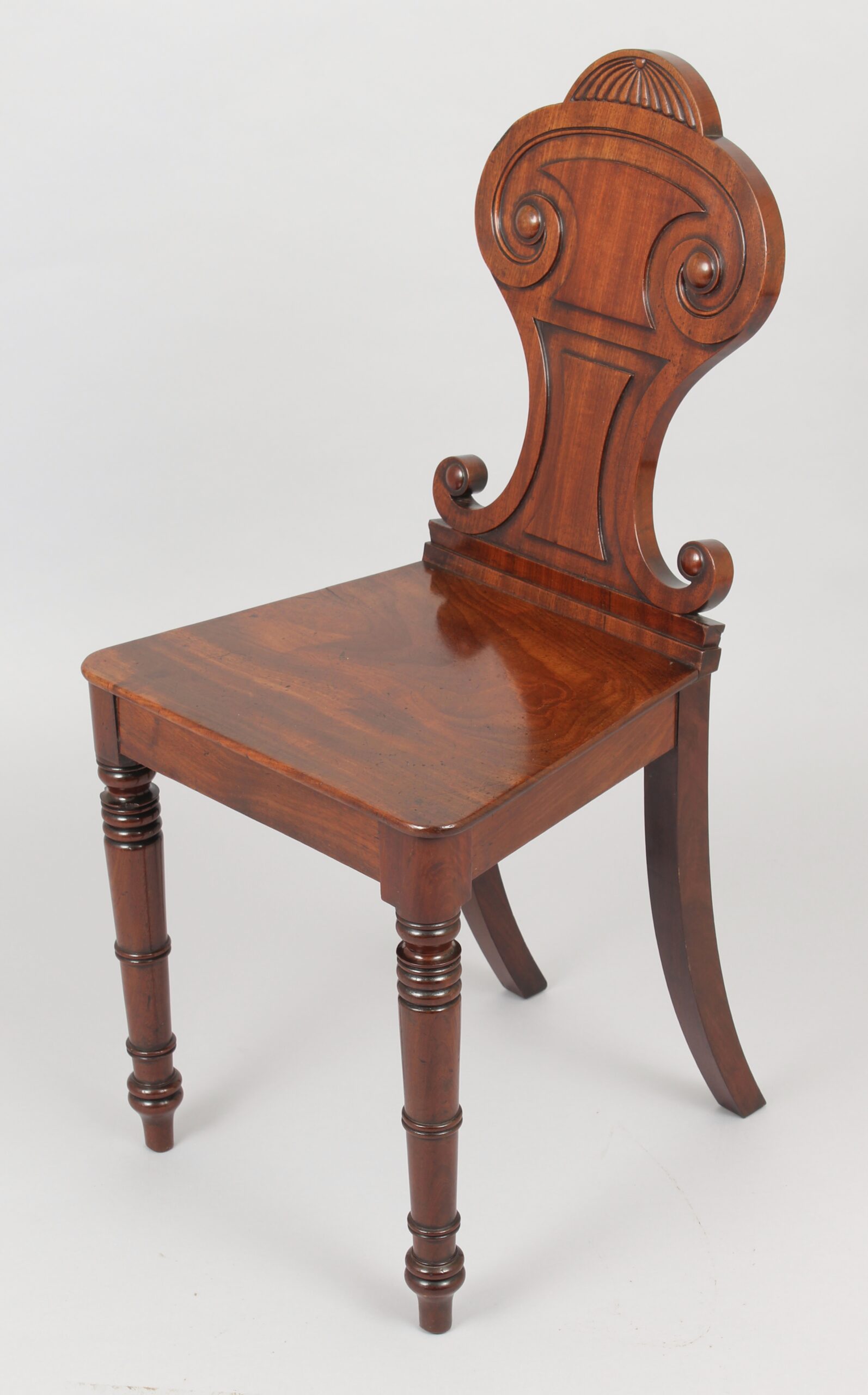 Pair of good quality George IV period mahogany hall-chairs