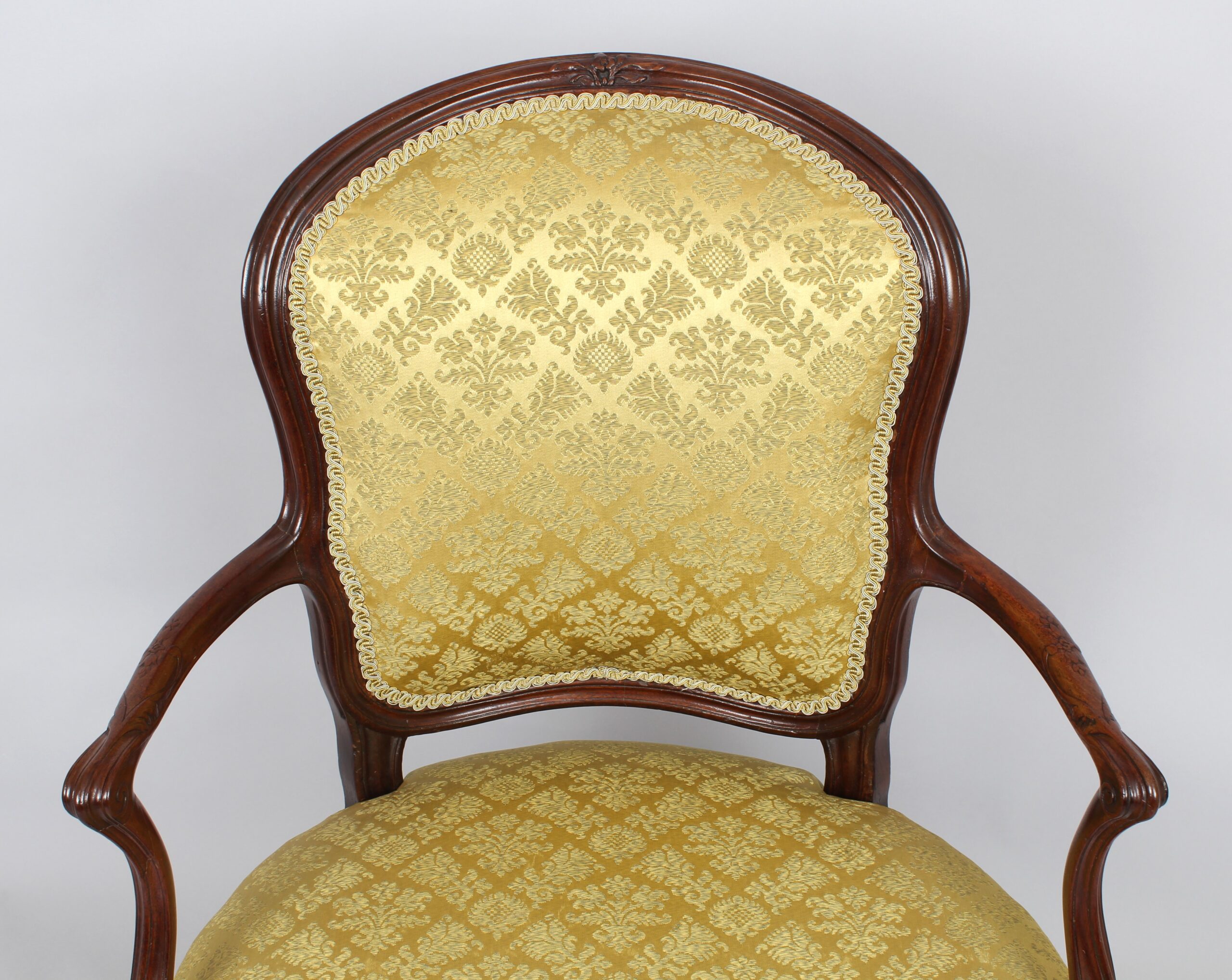 Fine George III period mahogany arm-chair