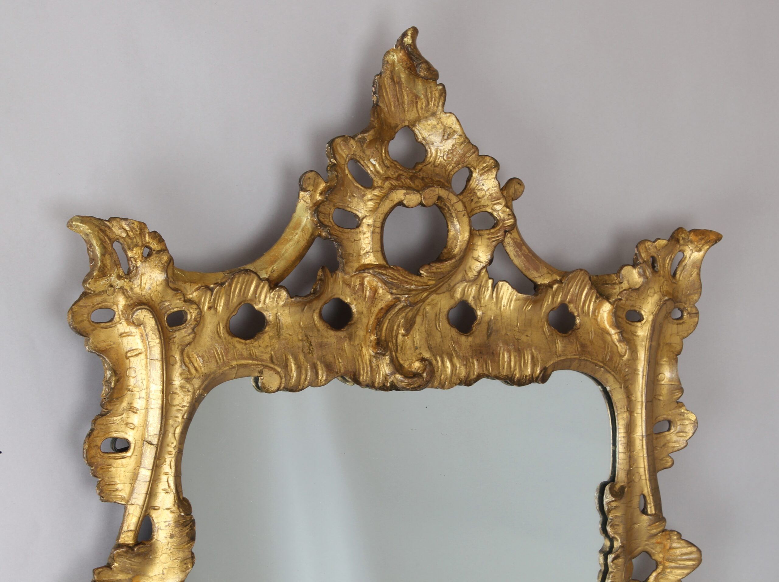 George II/III period carved giltwood mirror