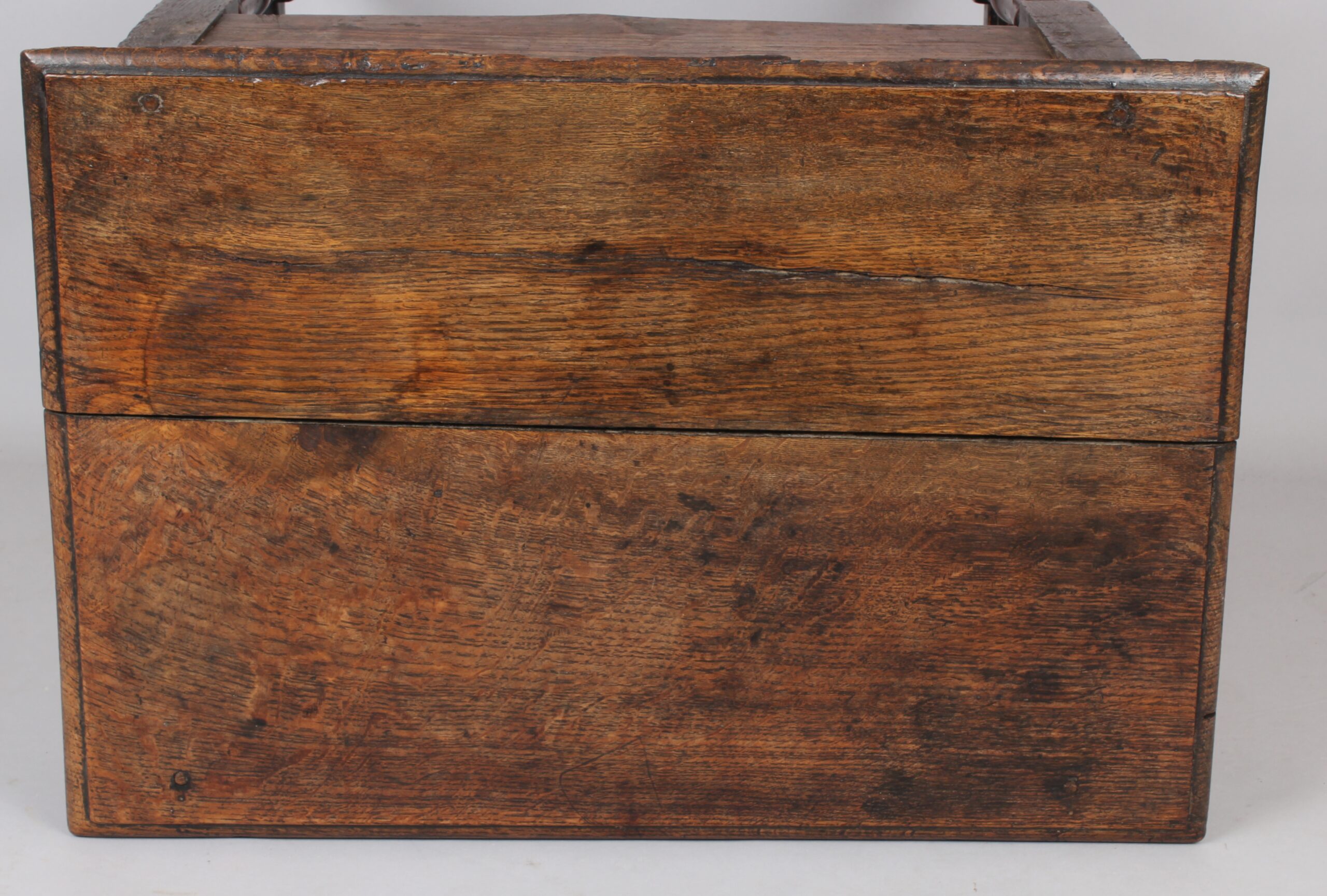 Early 18th century oak side-table