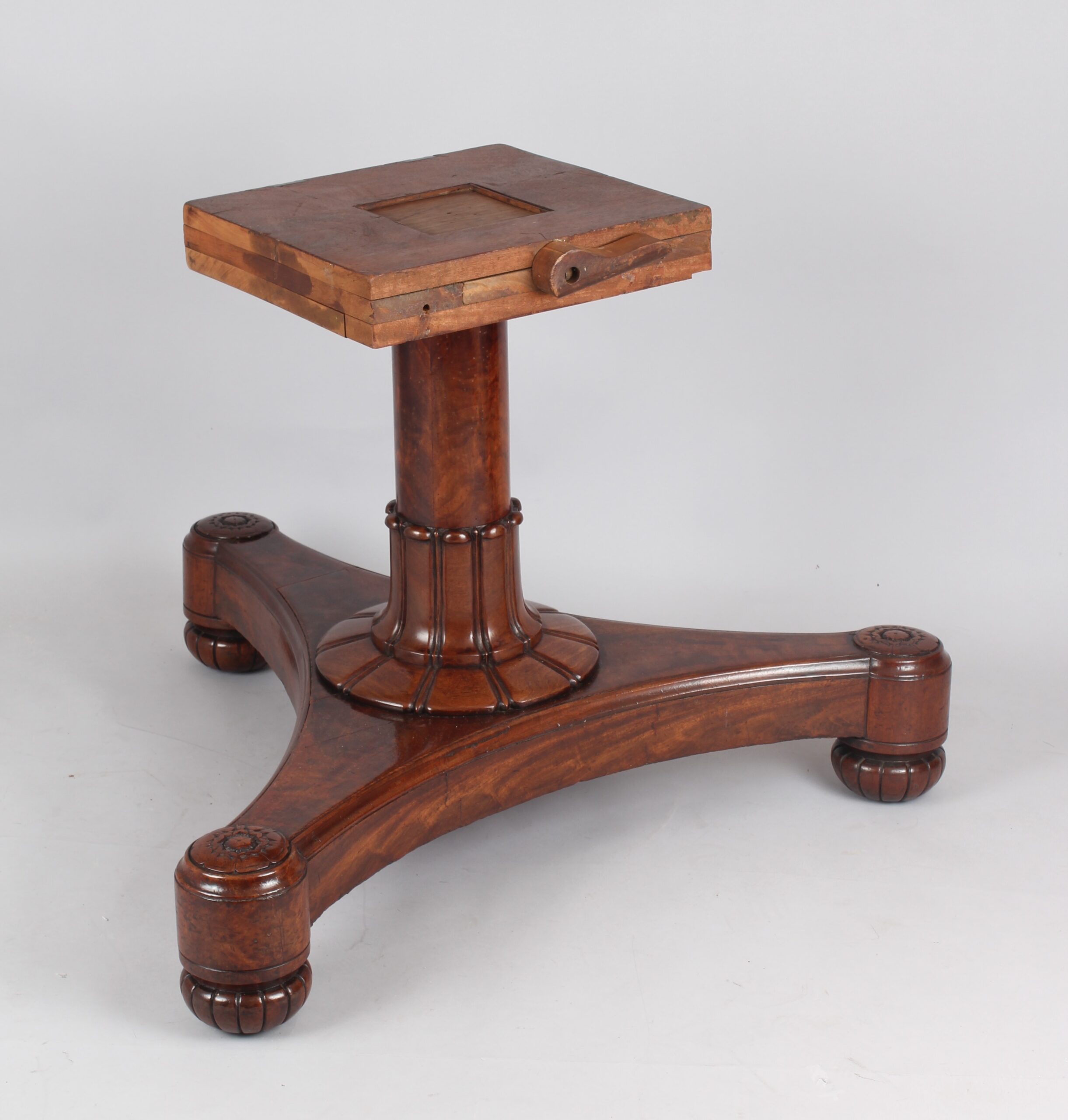 George IV mahogany pedestal table