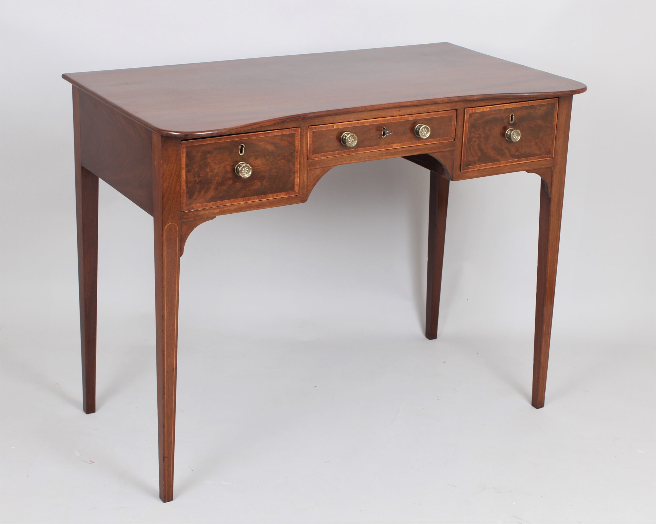 George III period mahogany kneehole side dressing table
