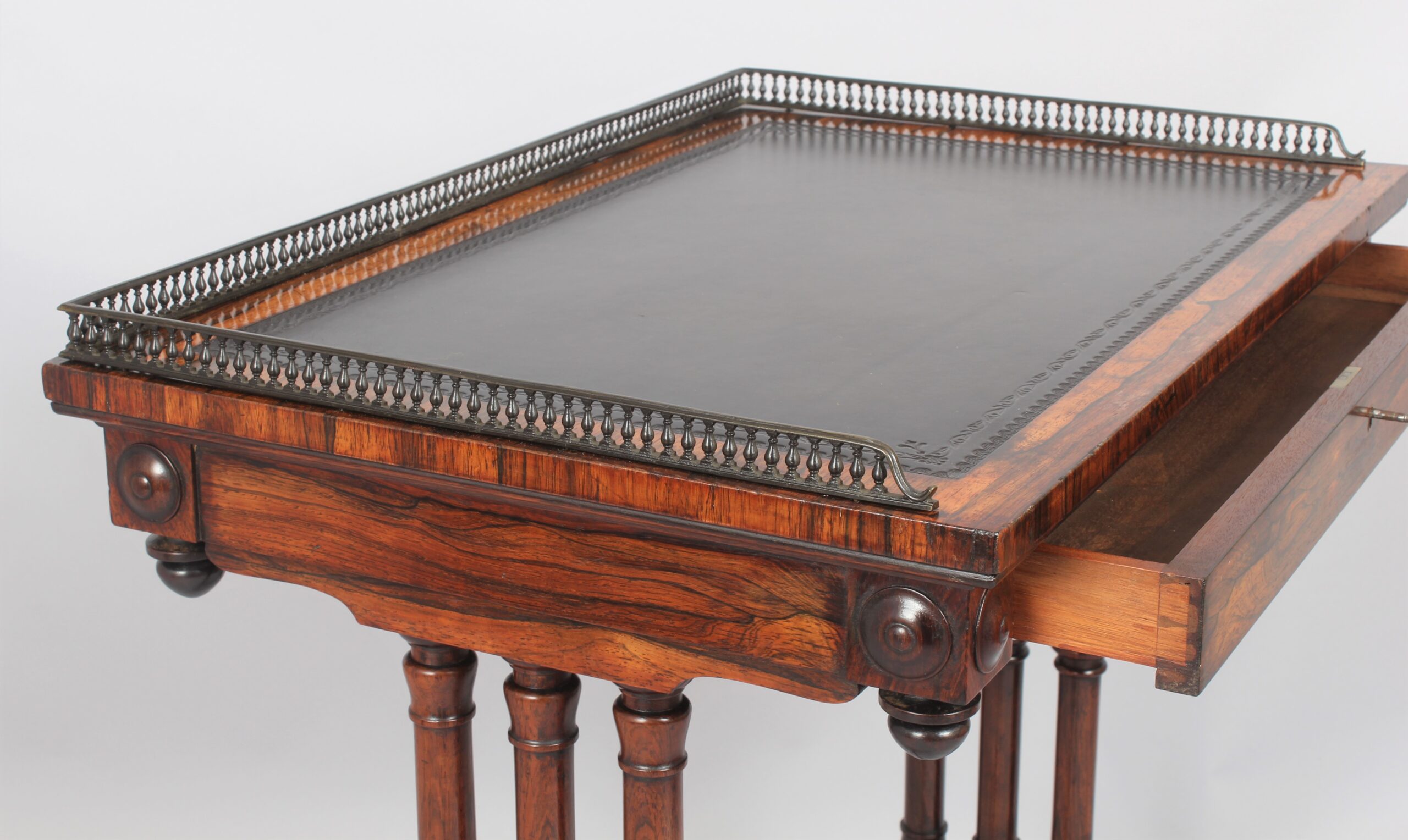 A fine George IV period rosewood small writing table