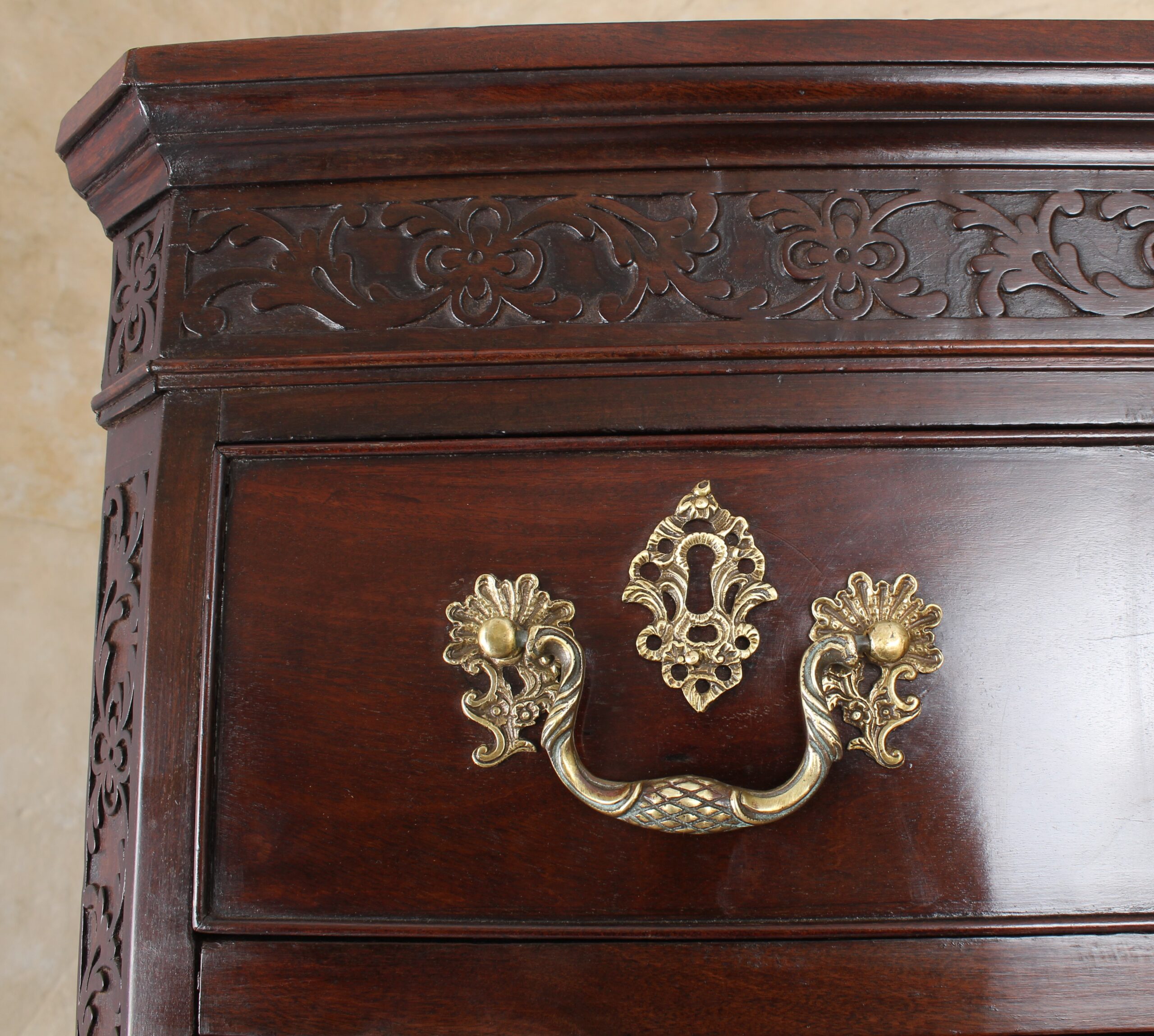 George III period mahogany tallboy / chest on chest