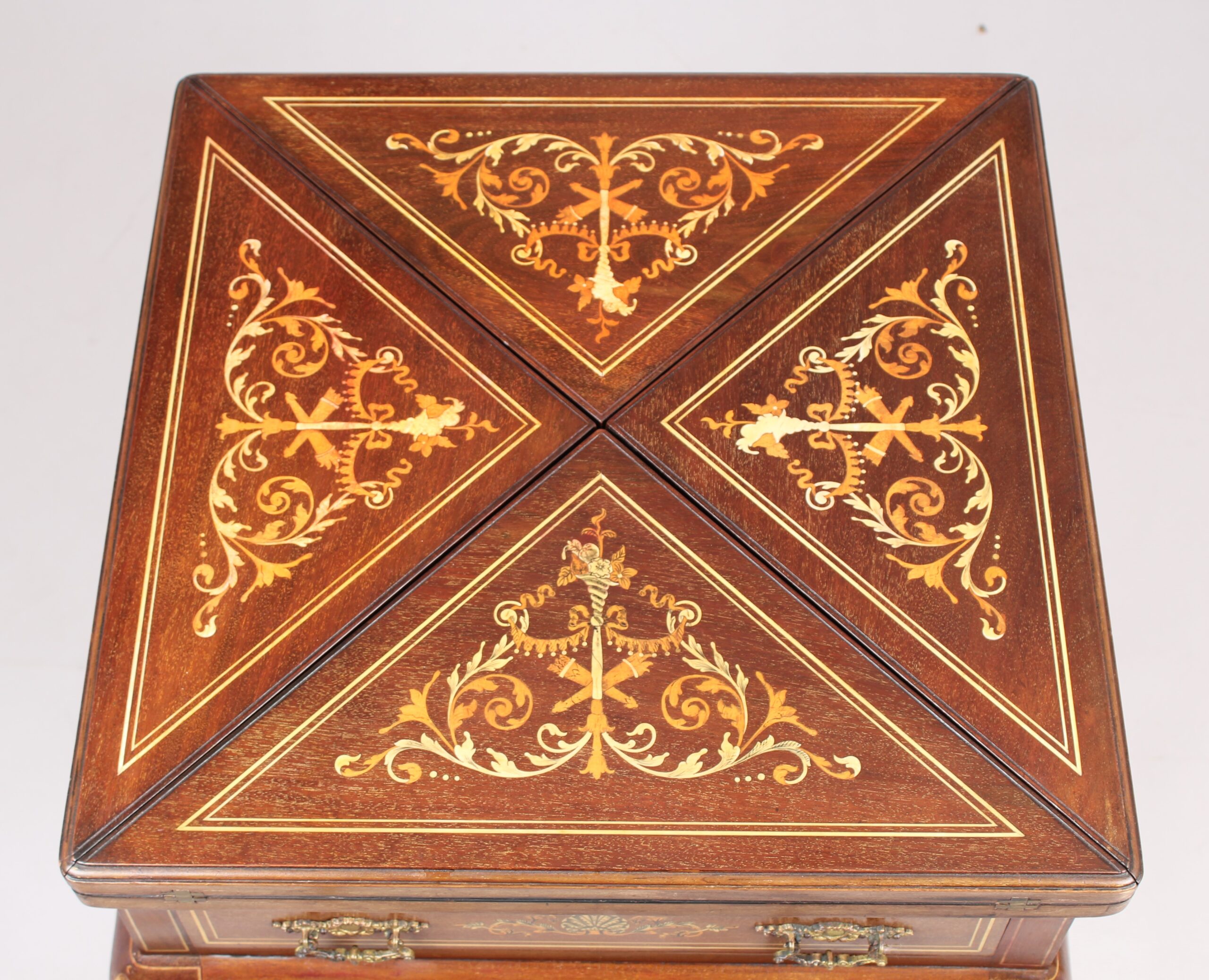 Edwardian mahogany envelope table
