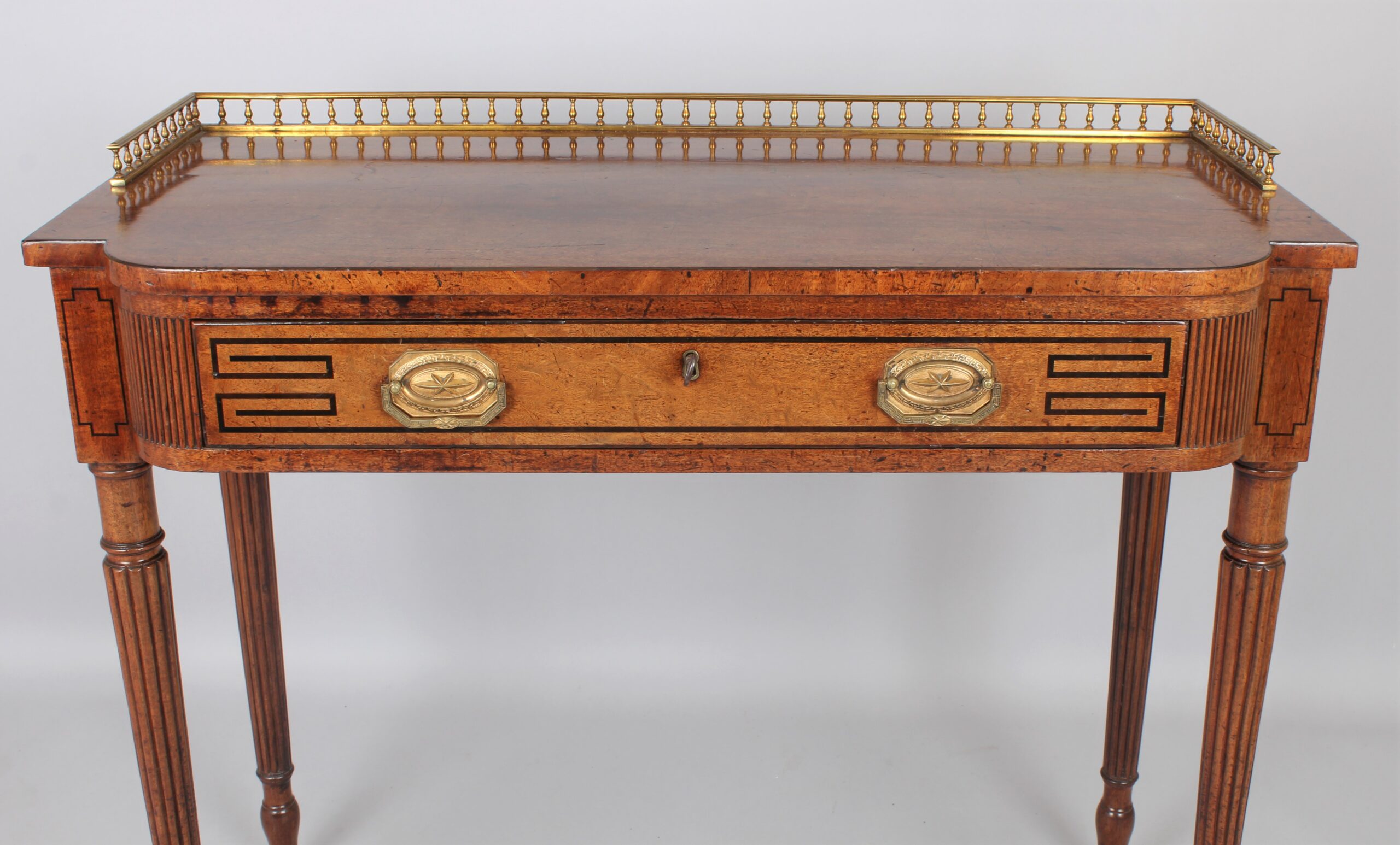 Fine Regency period mahogany side, serving or console table