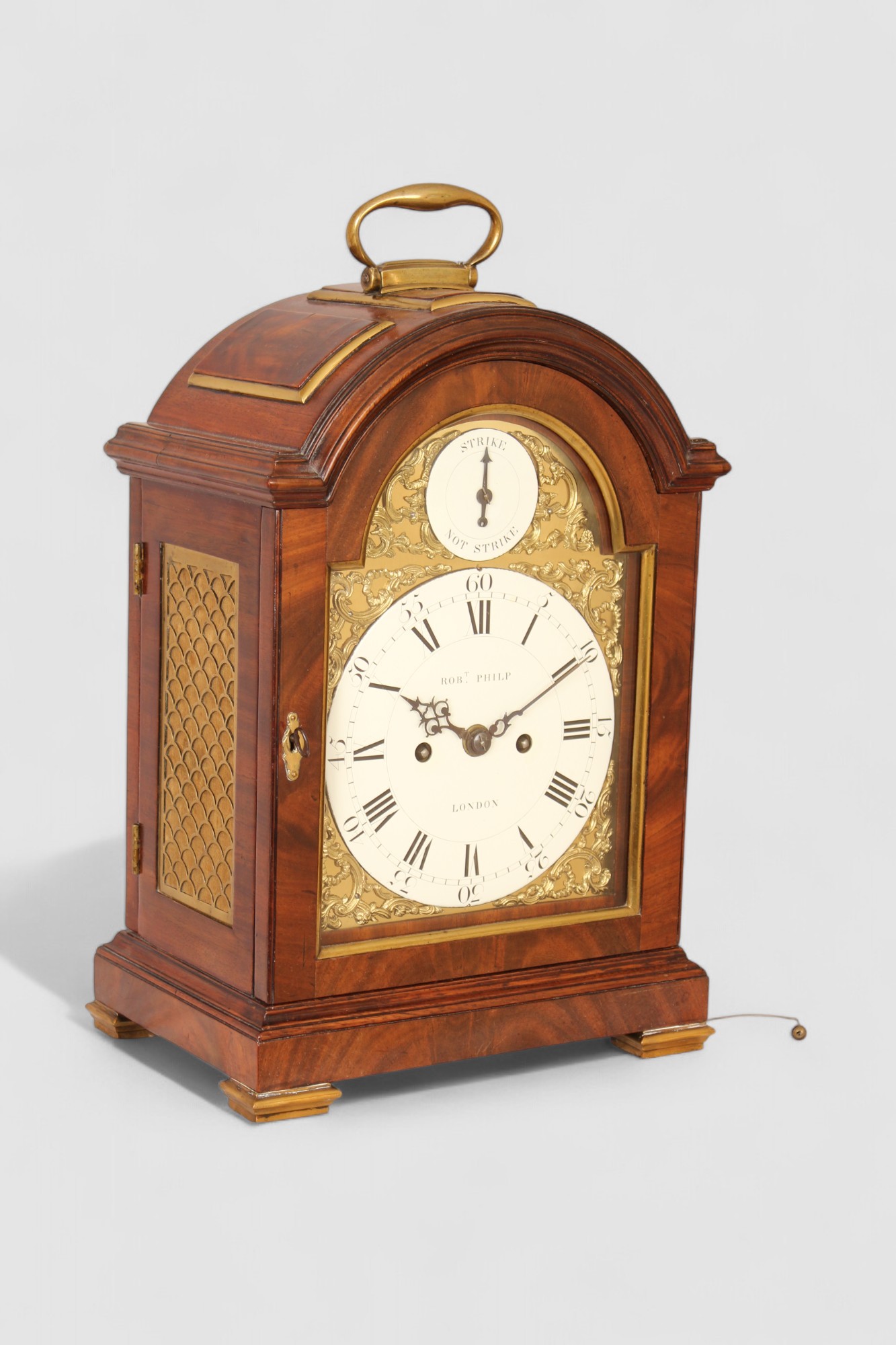 A fine George III bracket clock by Robert Philp