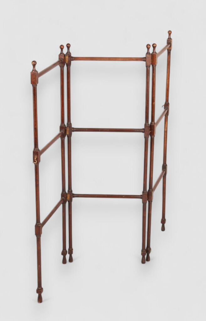 Three section mahogany towel rail