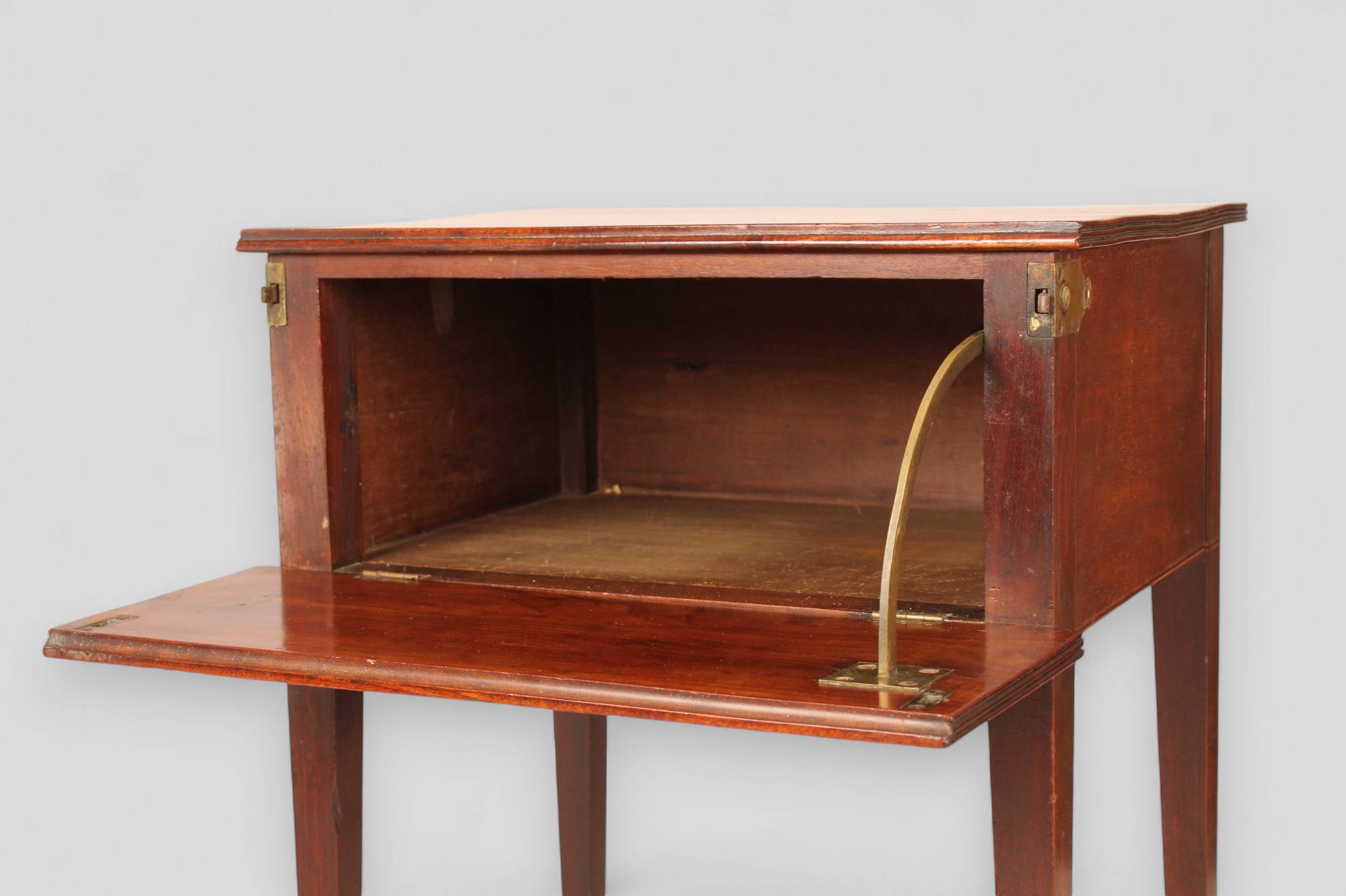George III period mahogany Deception table